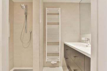 Electric Radiators for Bathroom Heating: A Practical Guide